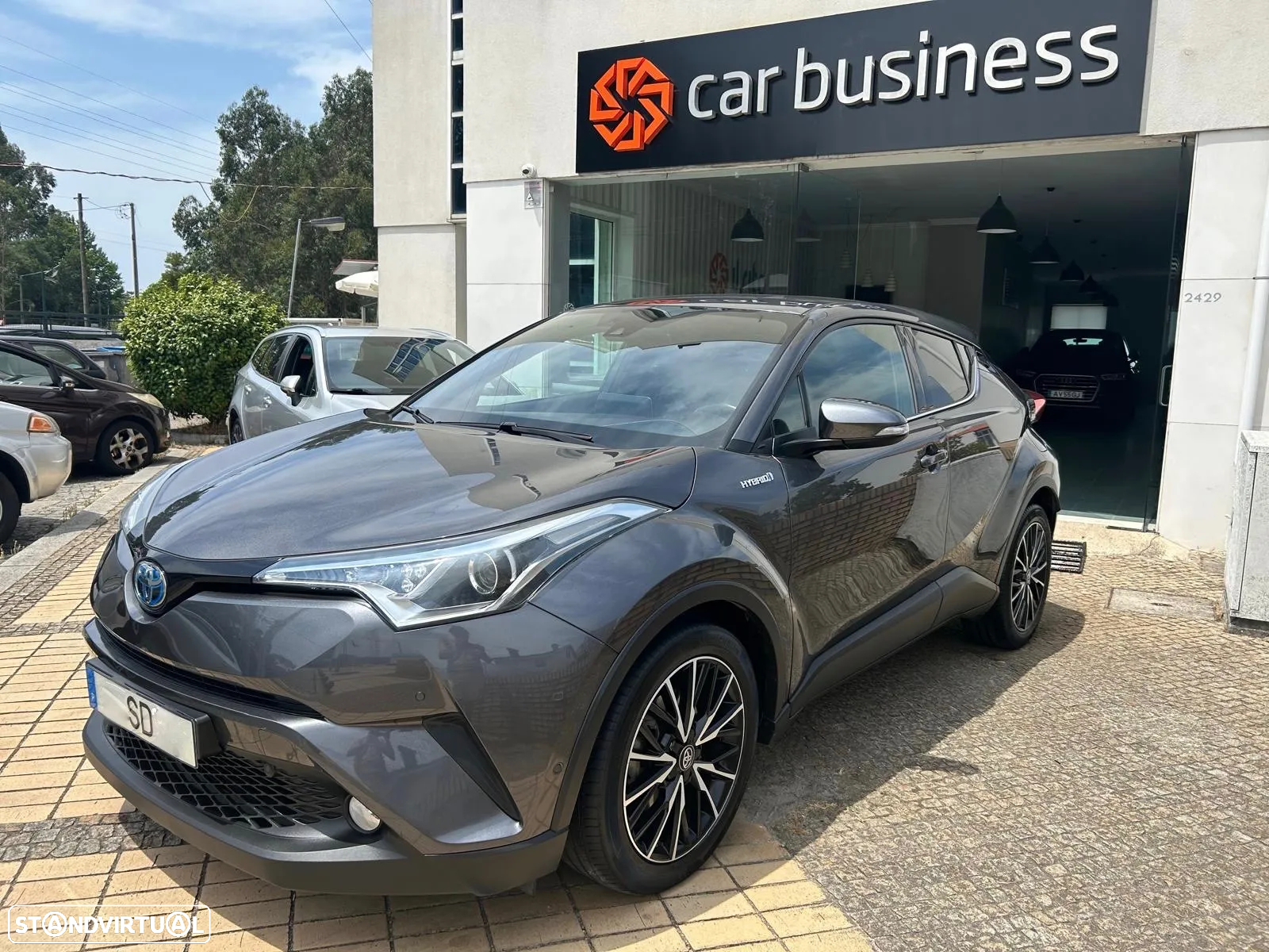 Toyota C-HR 1.8 HSD Exclusive+P.Luxury - 7