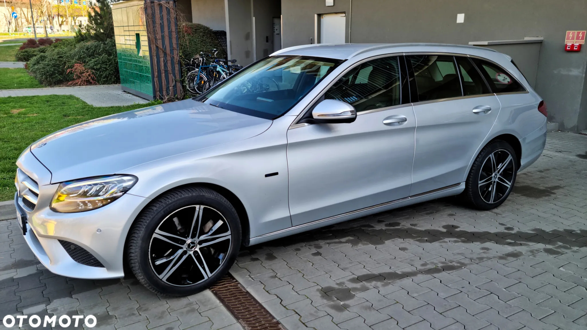 Mercedes-Benz Klasa C 300 de T 9G-TRONIC Avantgarde - 14