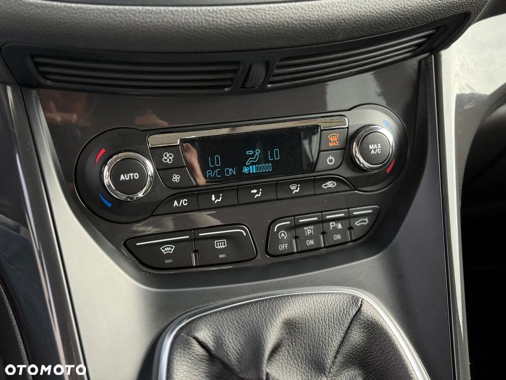 Ford Kuga 2016