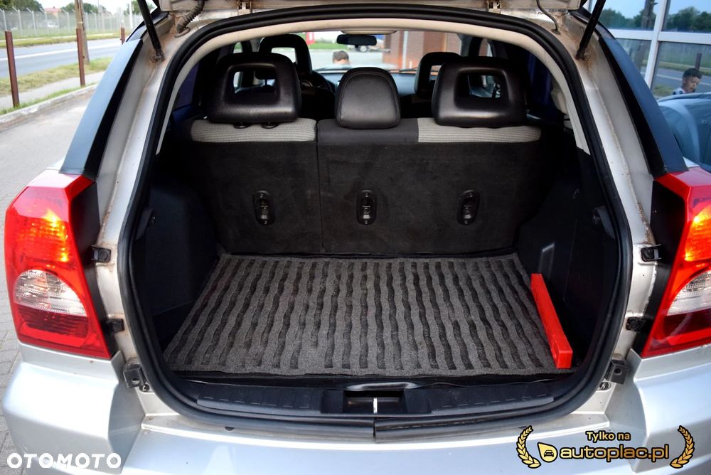 Dodge Caliber 1.8 SE - 9