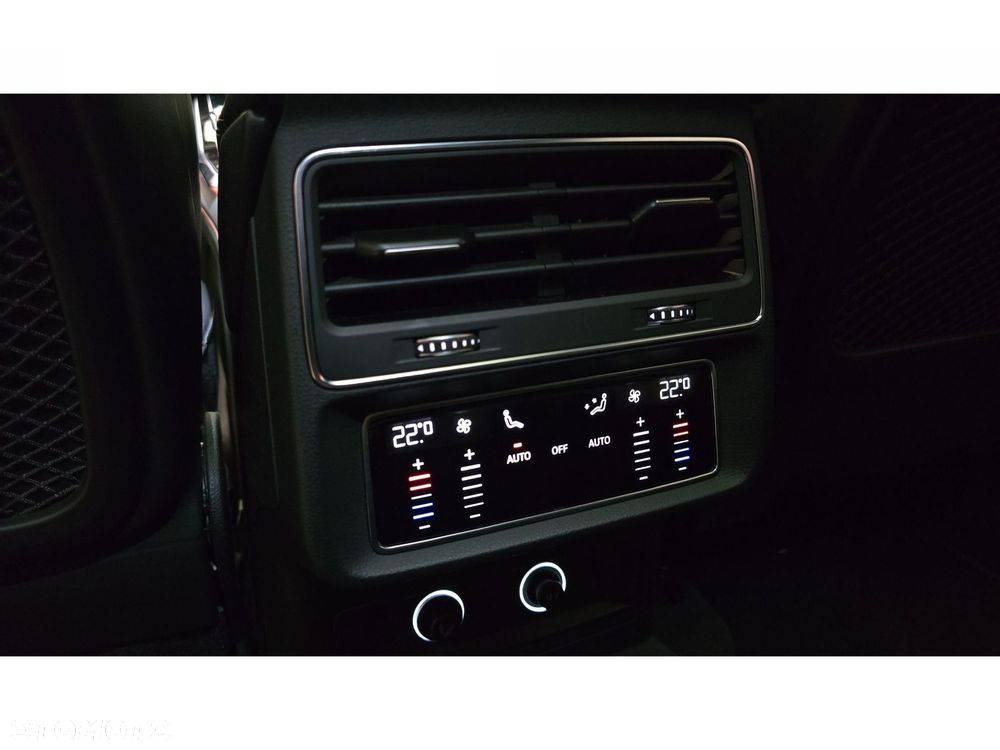 Audi Q8 - 28