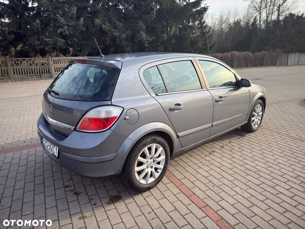 Opel Astra 1.7 CDTI Cosmo - 6