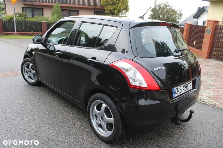 Suzuki Swift 1.3 Club - 30