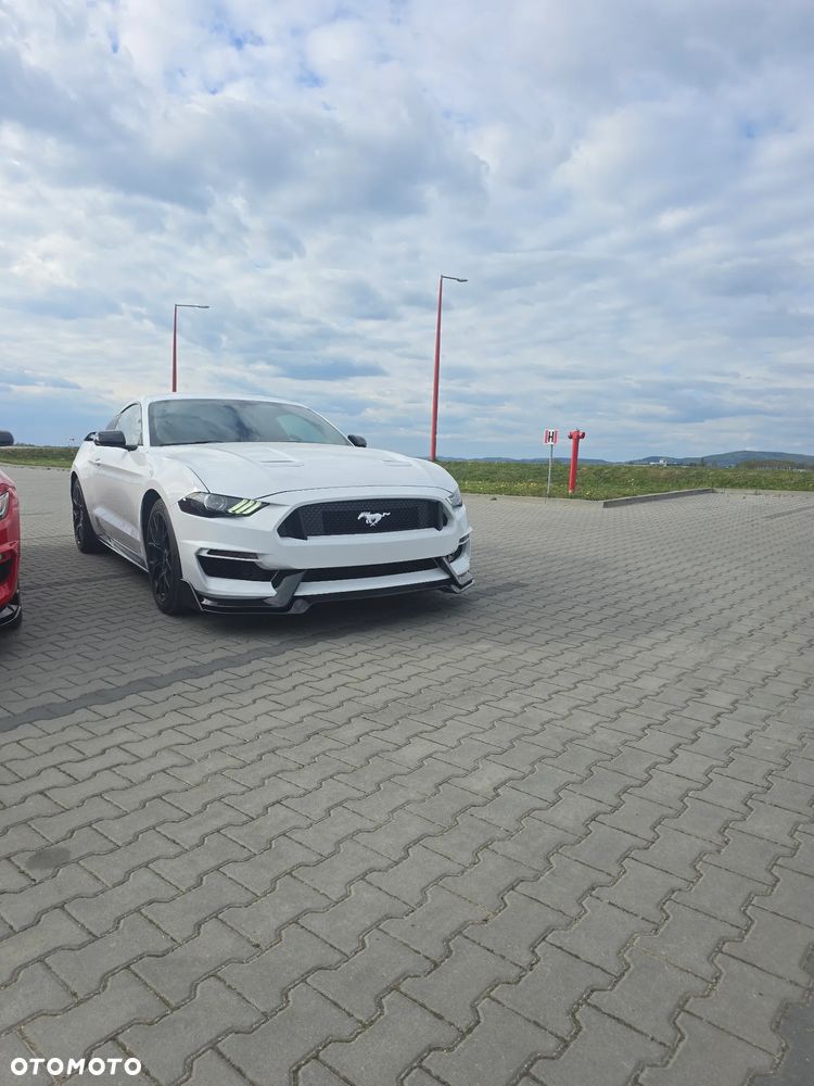 Ford Mustang - 14