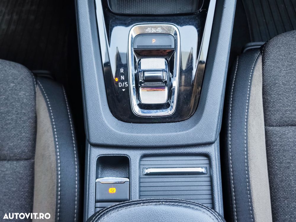 Skoda Octavia 2.0 TDI DSG 4X4 Scout - 20