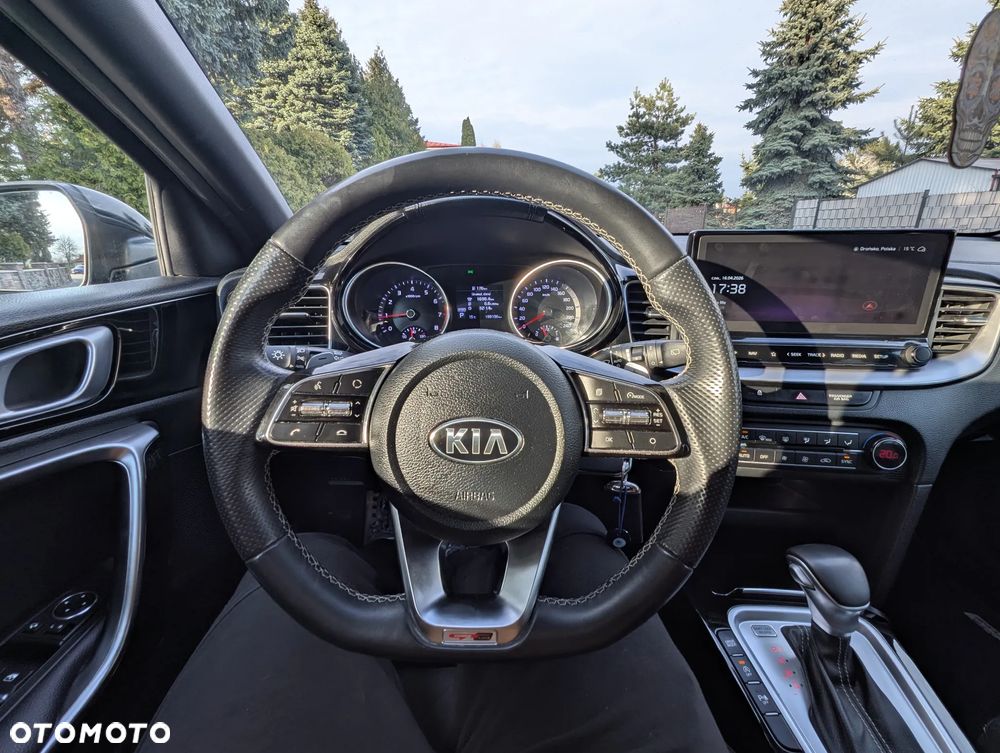 Kia ProCeed 1.5 T-GDI DCT7 OPF (48V Mild Hybrid) GT Line - 17