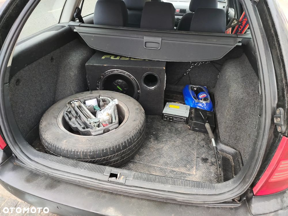 Skoda Octavia 1.6 Tour Classic - 8