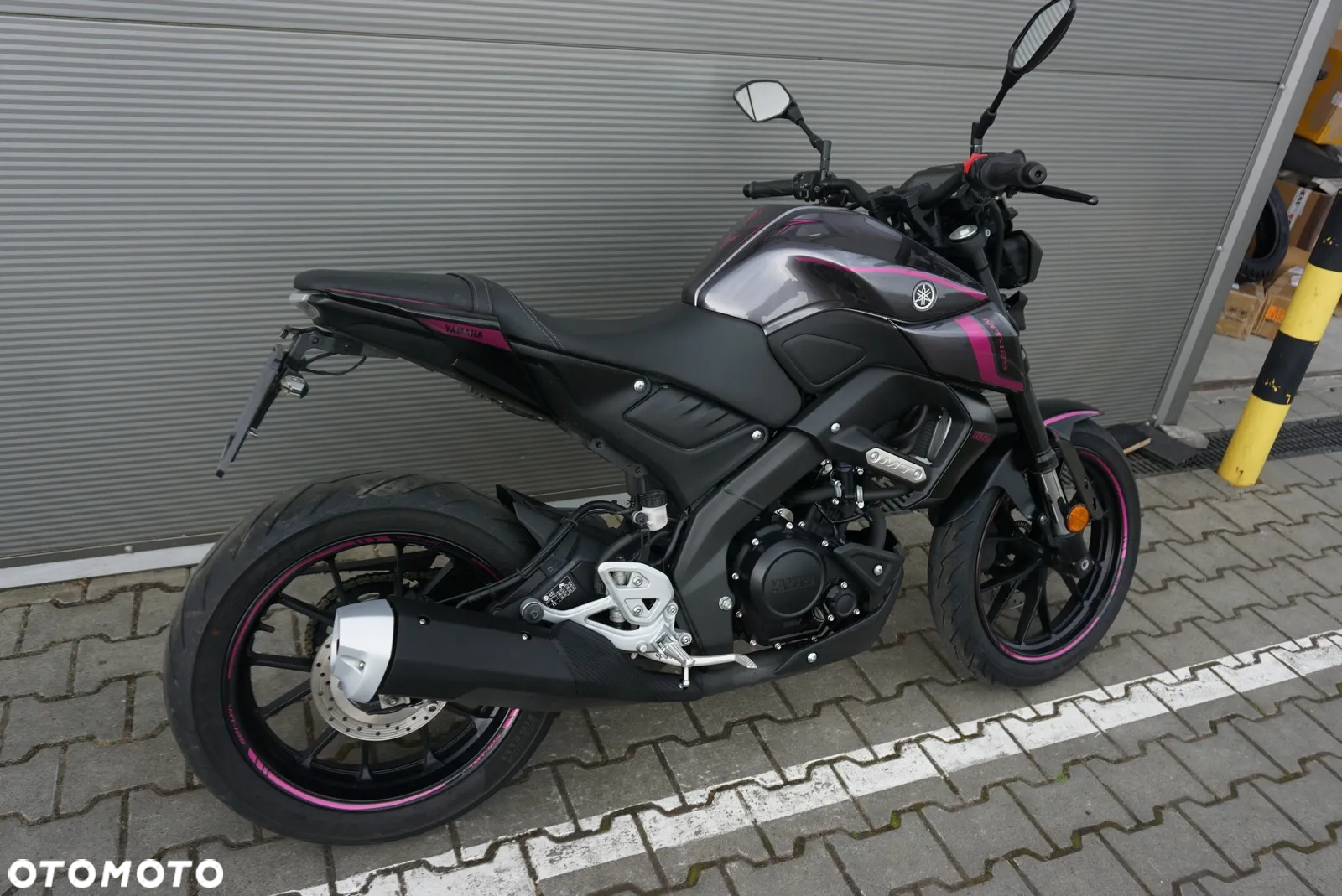 Yamaha MT - 3