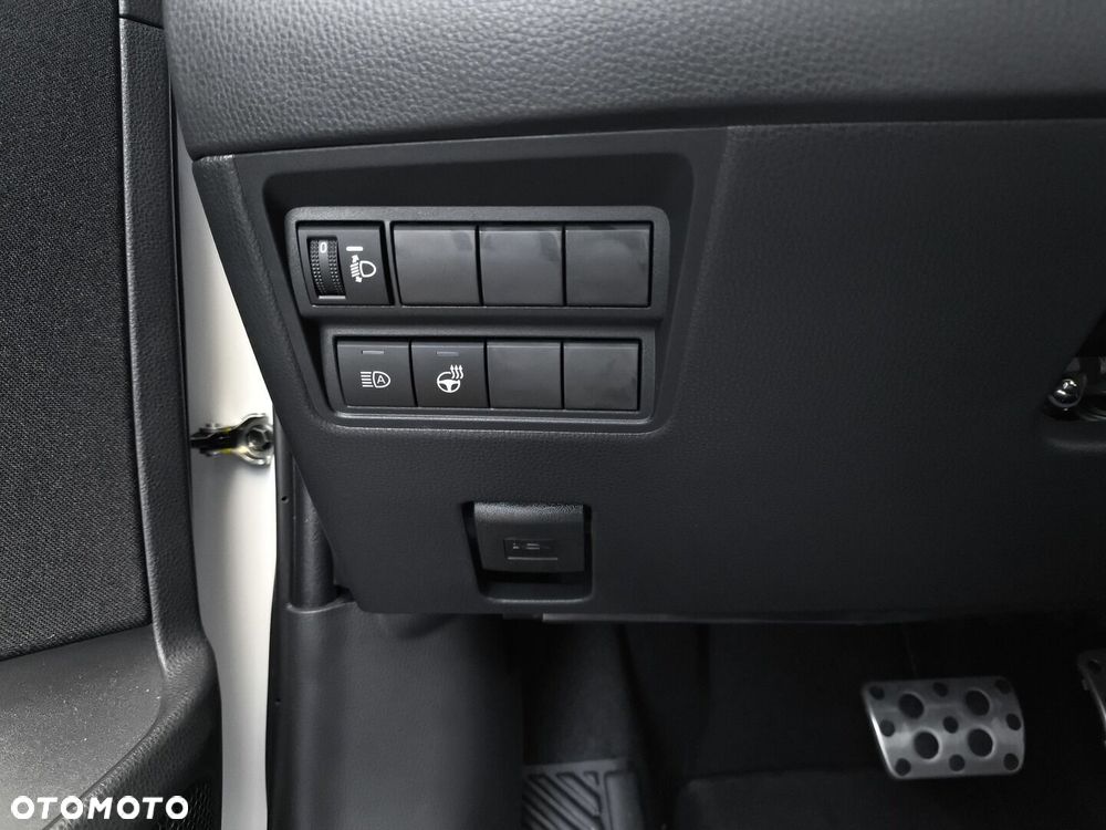 Toyota Yaris - 22