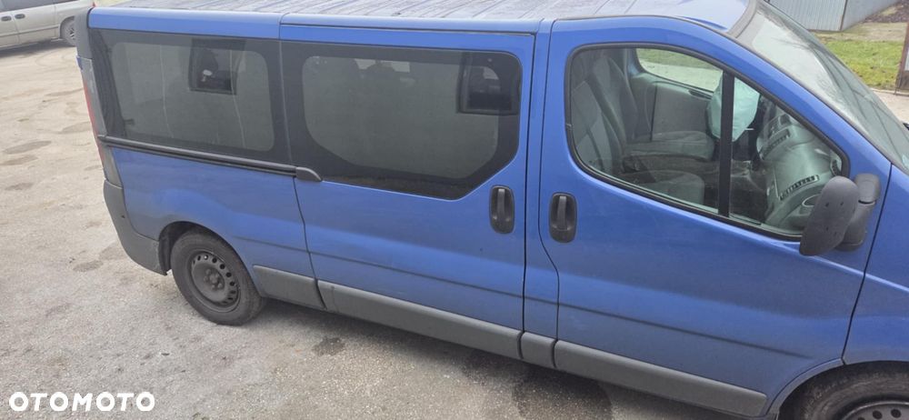 OPEL VIVARO TRAFIC II 23U drzwi prawy przód komplet - 1