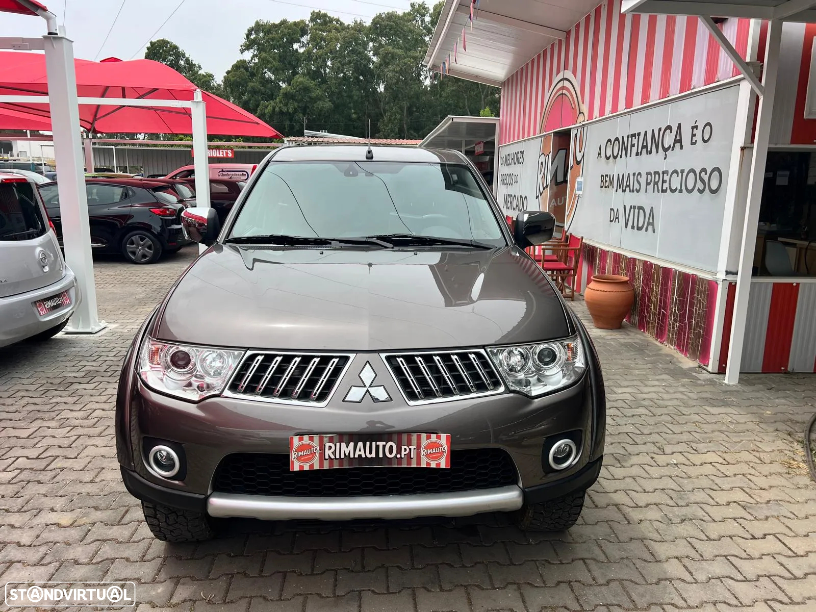 Mitsubishi L200 2.5 DI-D CD Intense HP 4WD - 16