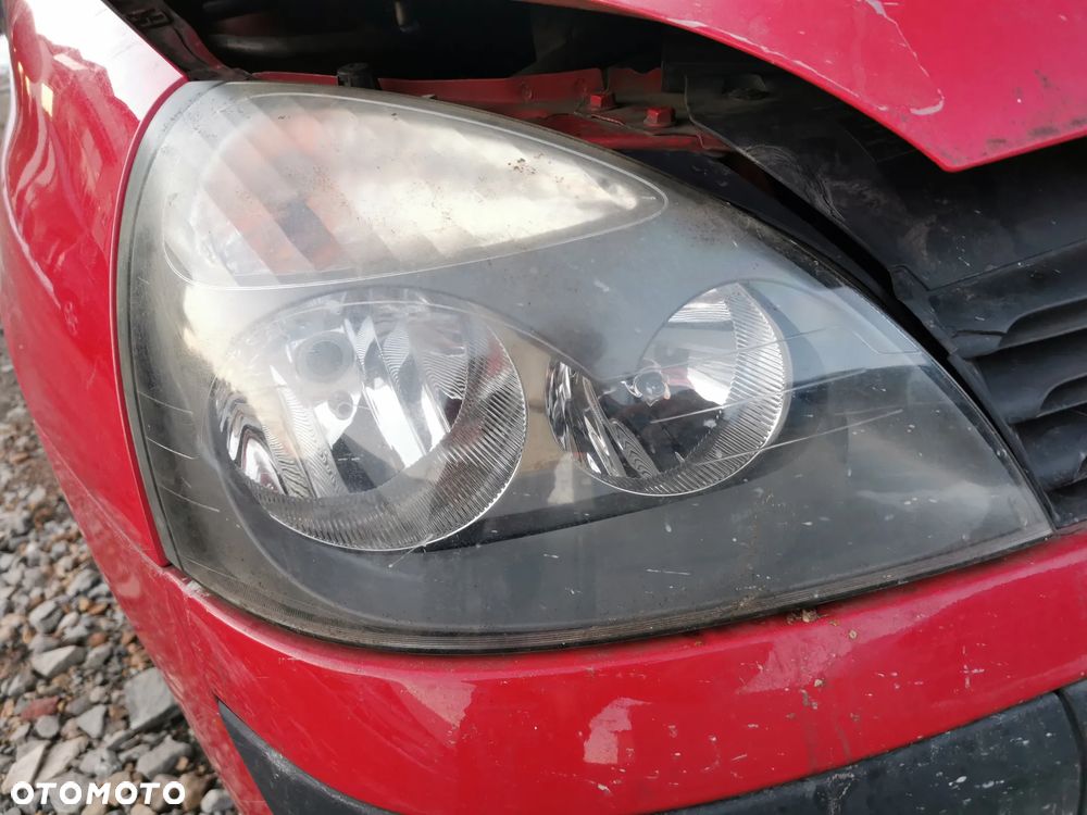 Lampa przód, tył P/L  Renault Clio II 2006r 5D - 3
