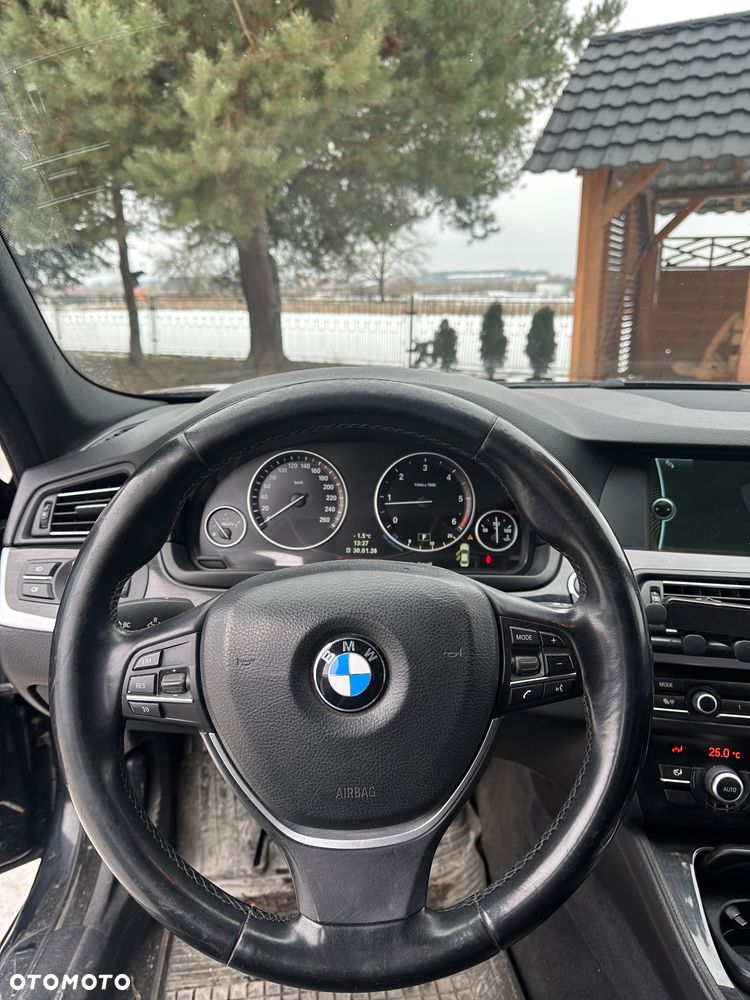 BMW Seria 5 520d - 17