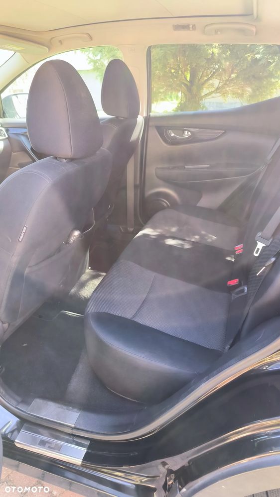 Nissan Qashqai 1.6 DCi Xtronic ACENTA - 28