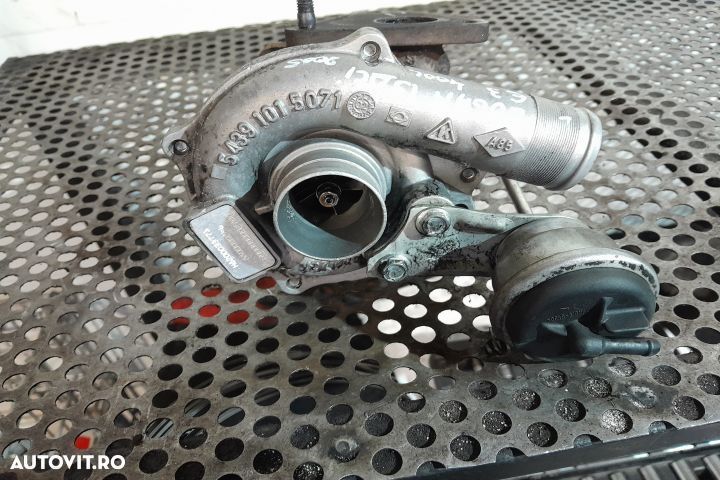 Turbosuflanta 1.5DCI 2005 E3 54391015071 H8200033771 Dacia Logan 1 [2 - 2