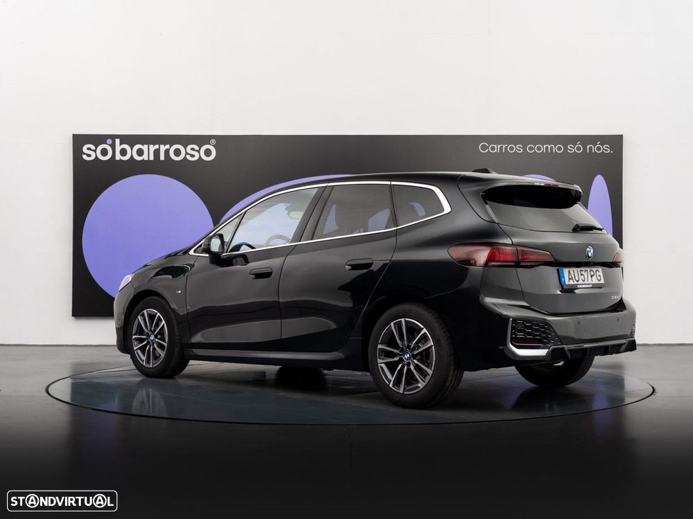 BMW 218 Active Tourer d Pack Desportivo M Auto - 4