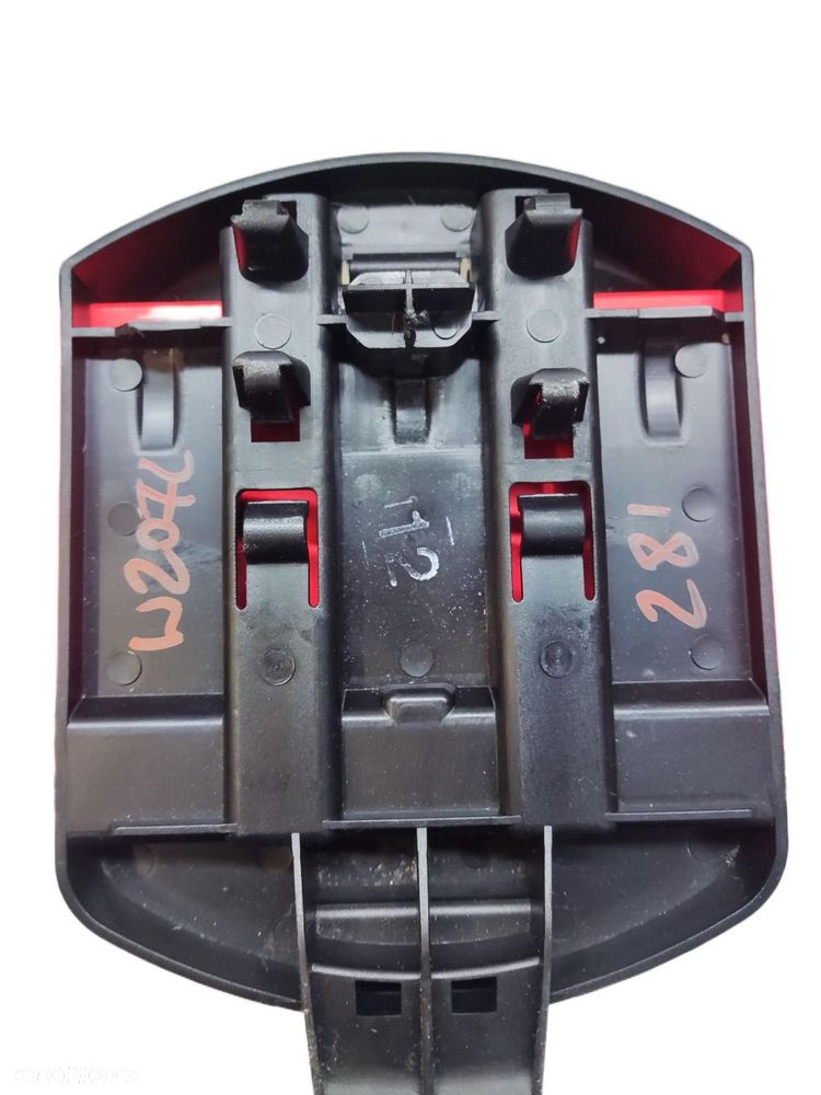 MERCEDES E KLASA W207 LIFT  TRÓJKĄT OSTRZEGAWCZY MOCOWANIE  A2048900114 - 4