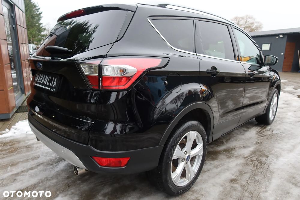 Ford Kuga 2.0 TDCi 2x4 Titanium - 27