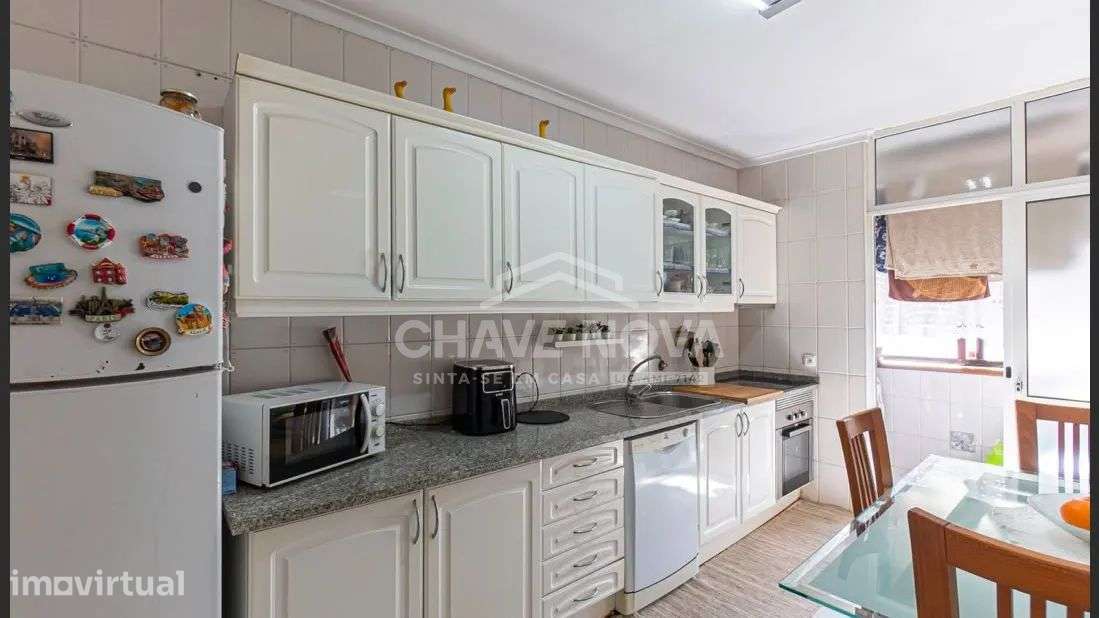 Apartamento T2+1 c/Varanda e Lug. Garagem | Oliveira do Douro - Gaia - Grande imagem: 4/12