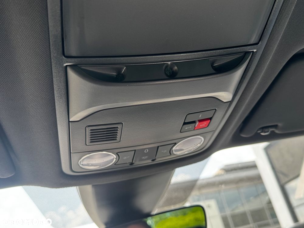 Skoda Karoq 1.5 TSI ACT Sportline DSG - 22