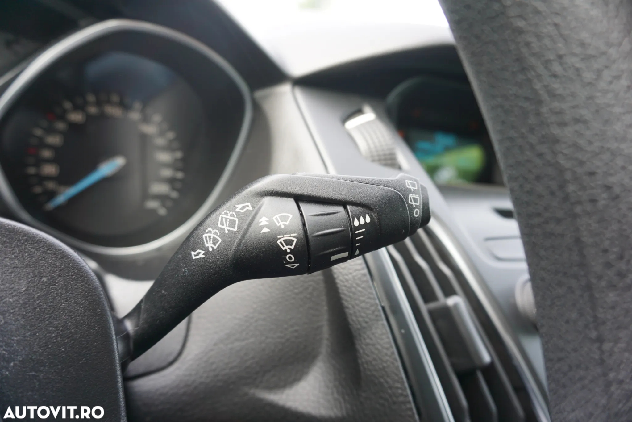 Ford Focus 1.0 EcoBoost Start Stop Trend - 20