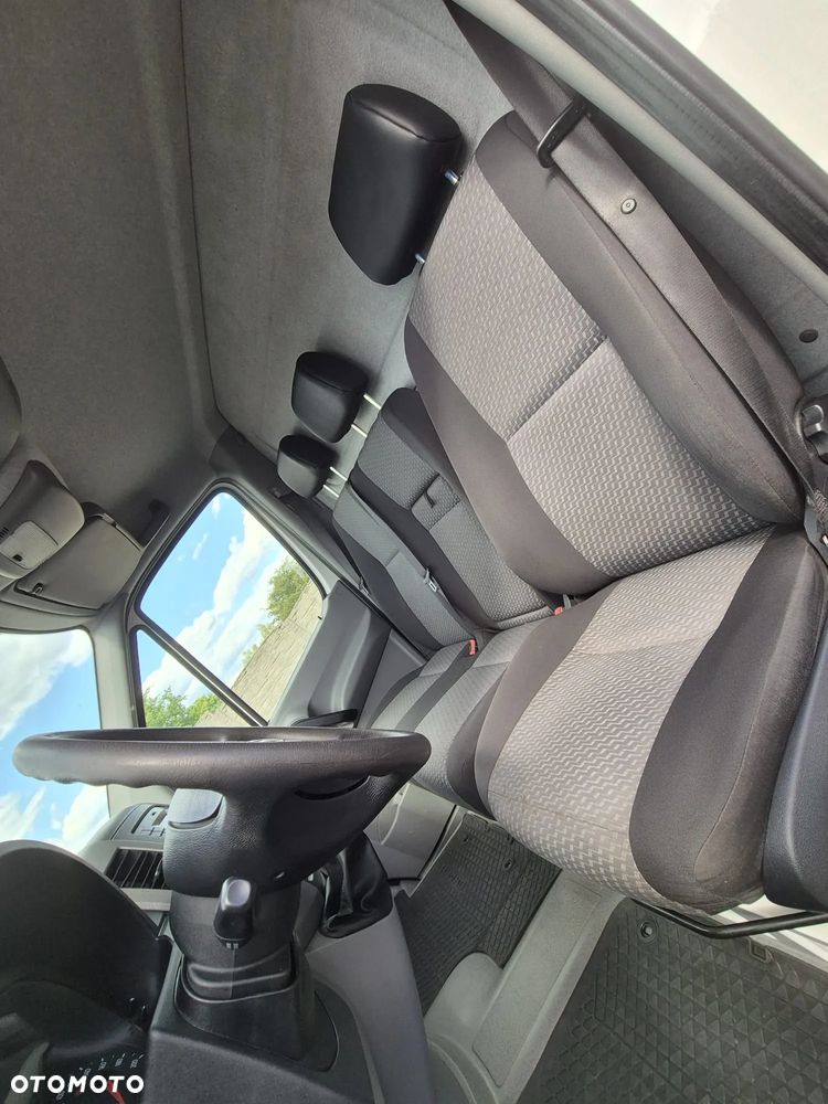Volkswagen Crafter - 8