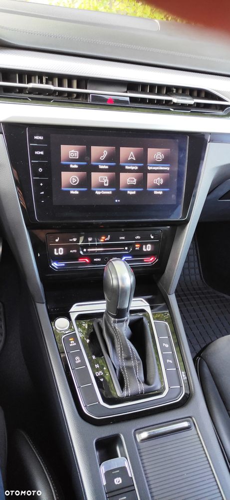 Volkswagen Arteon 2.0 TDI SCR DSG R-Line - 16