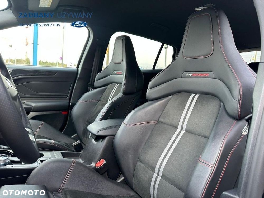 Ford Focus 2.3 EcoBoost ST X - 19