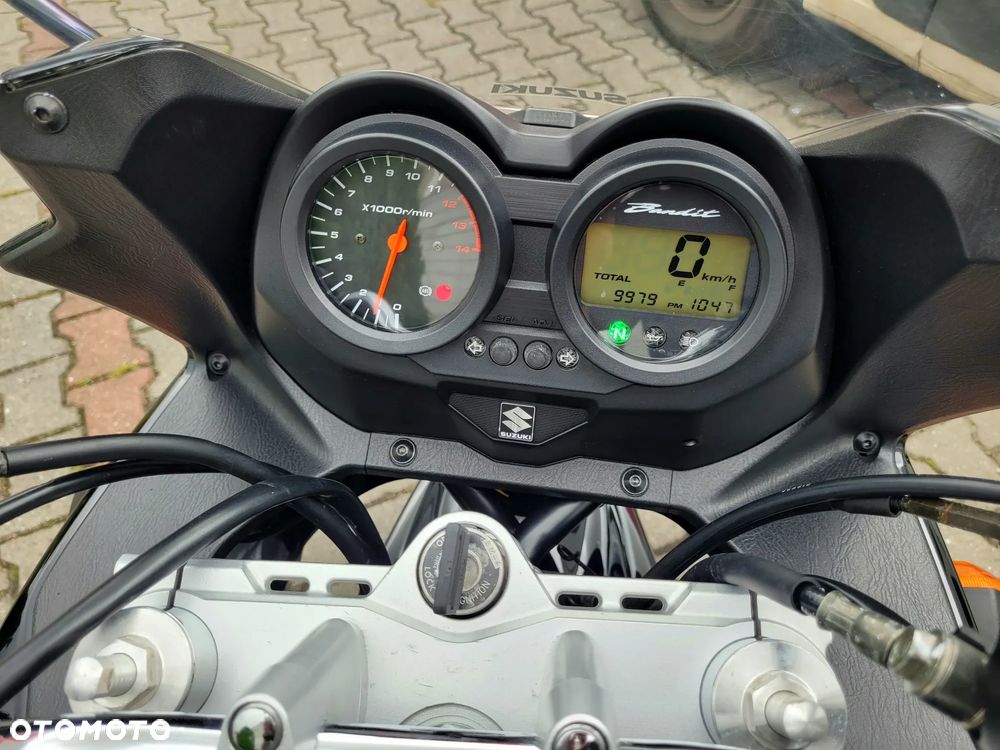 Suzuki Bandit - 6
