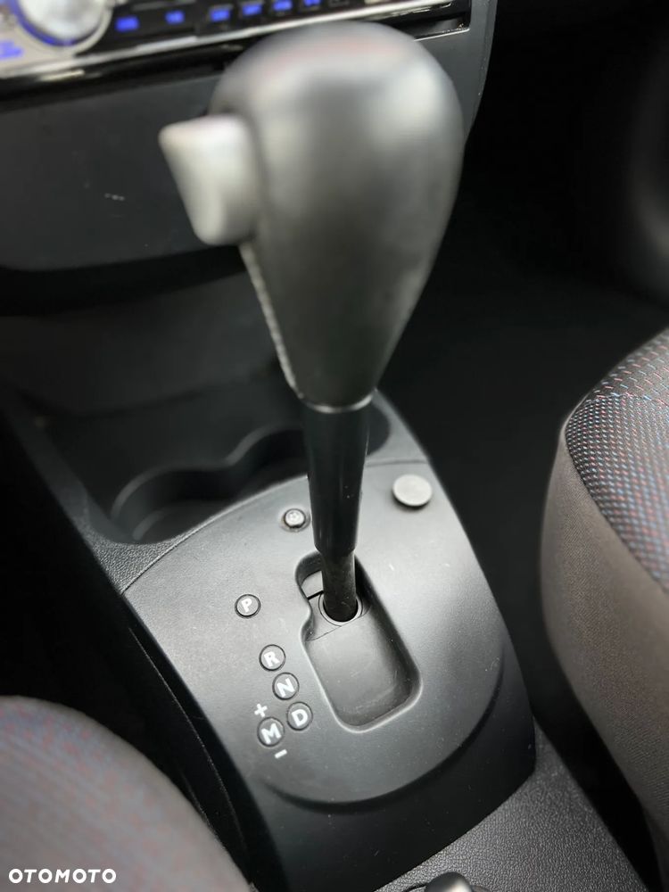 Renault Clio - 22