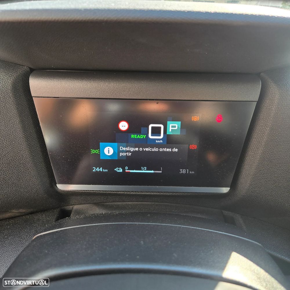 Citroën e-C4 50 kWh Live Pack — fotografia 9