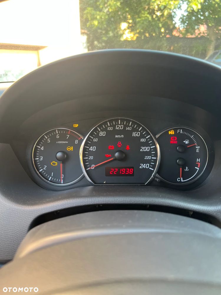 Suzuki Swift 1.6 Sport - 14