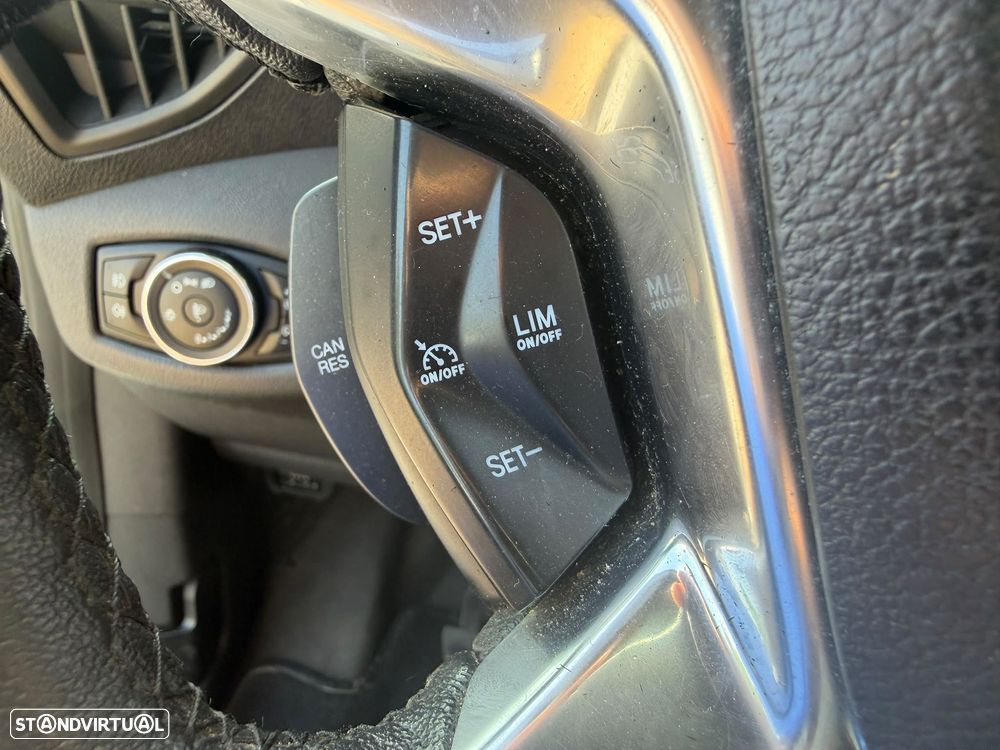Ford Connect LONGA  1.6 Tdci  AC 3 LUAGRES - 19