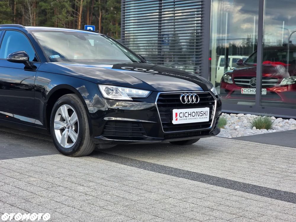 Audi A4 Avant - 4