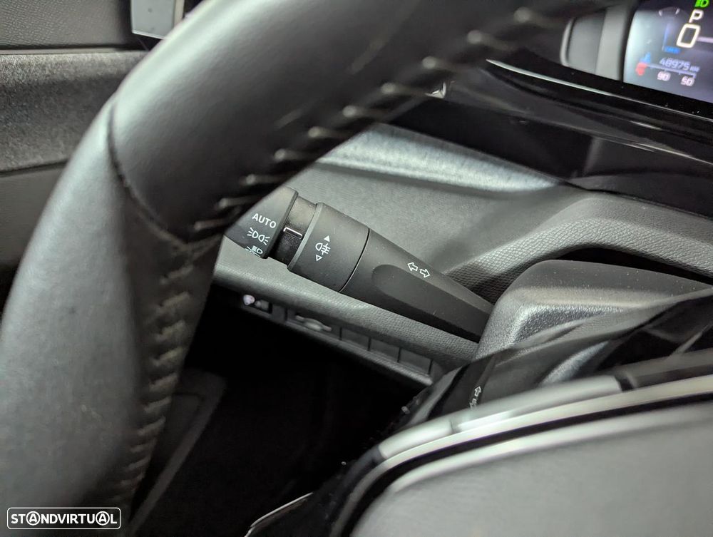 Peugeot 308 SW 1.5 BlueHDi Allure EAT8 - 13