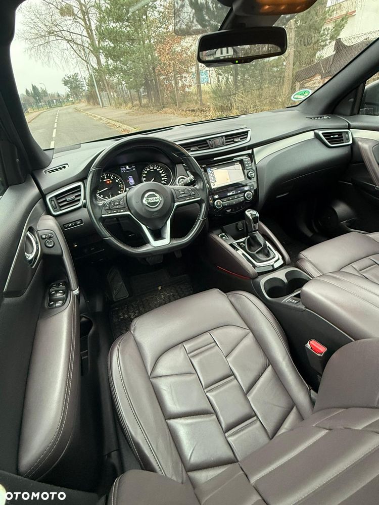 Nissan Qashqai 1.2 DIG-T Xtronic TEKNA+ - 10