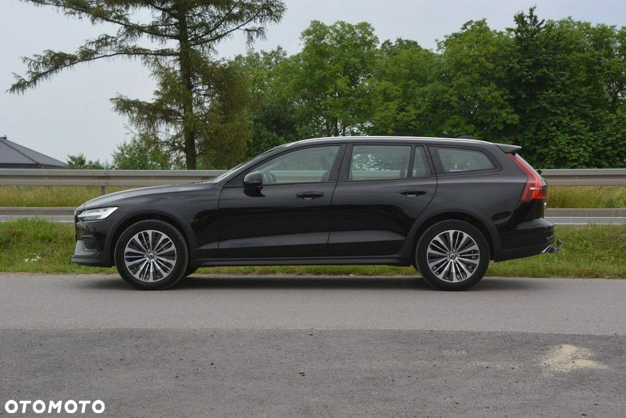 Volvo V60 Cross Country D4 AWD Geartronic - 3