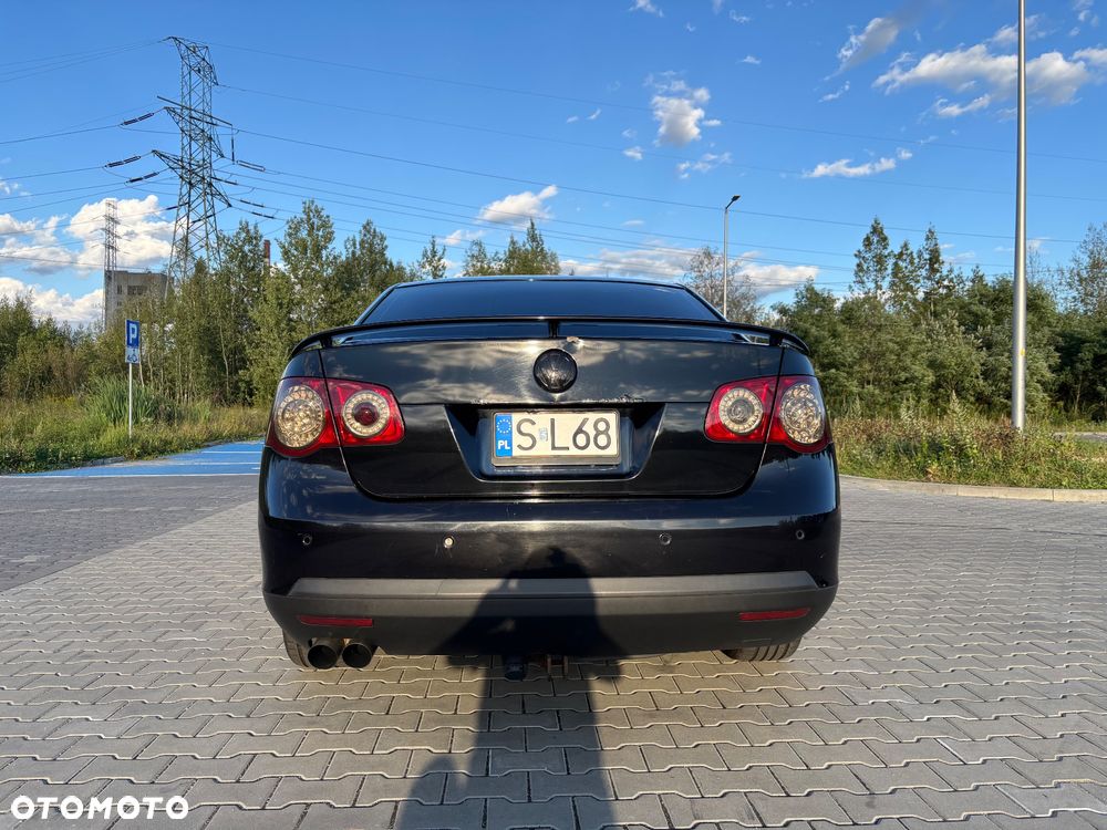 Volkswagen Jetta 1.9 TDI Comfortline - 6