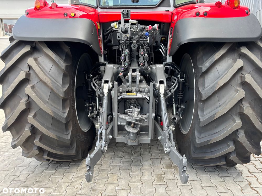 Massey Ferguson 7S.210 - 12