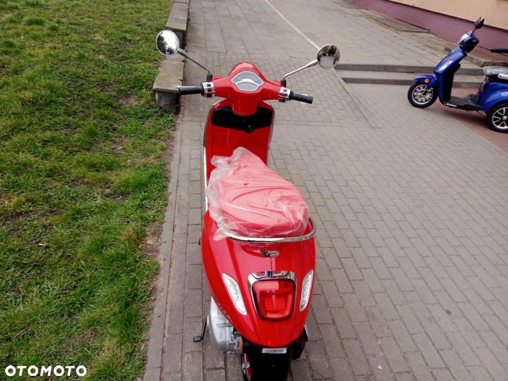 Vespa Primavera - 10