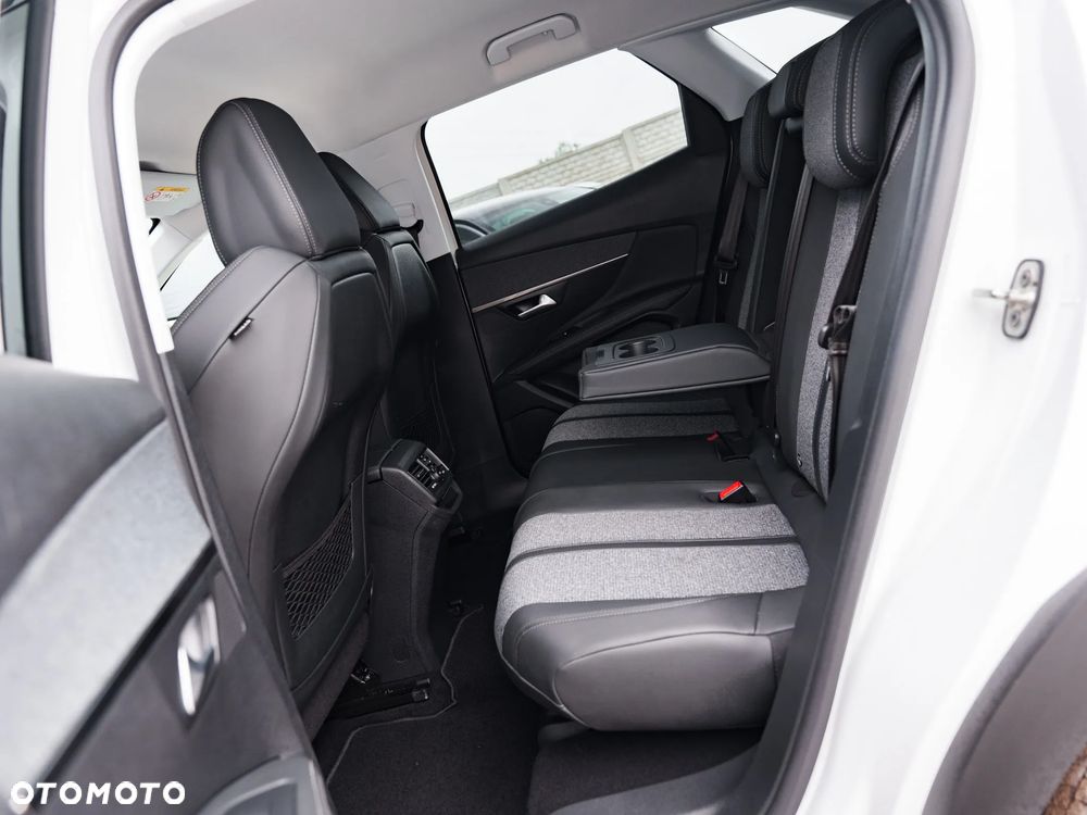 Peugeot 3008 1.5 BlueHDi Allure S&S EAT8 - 14