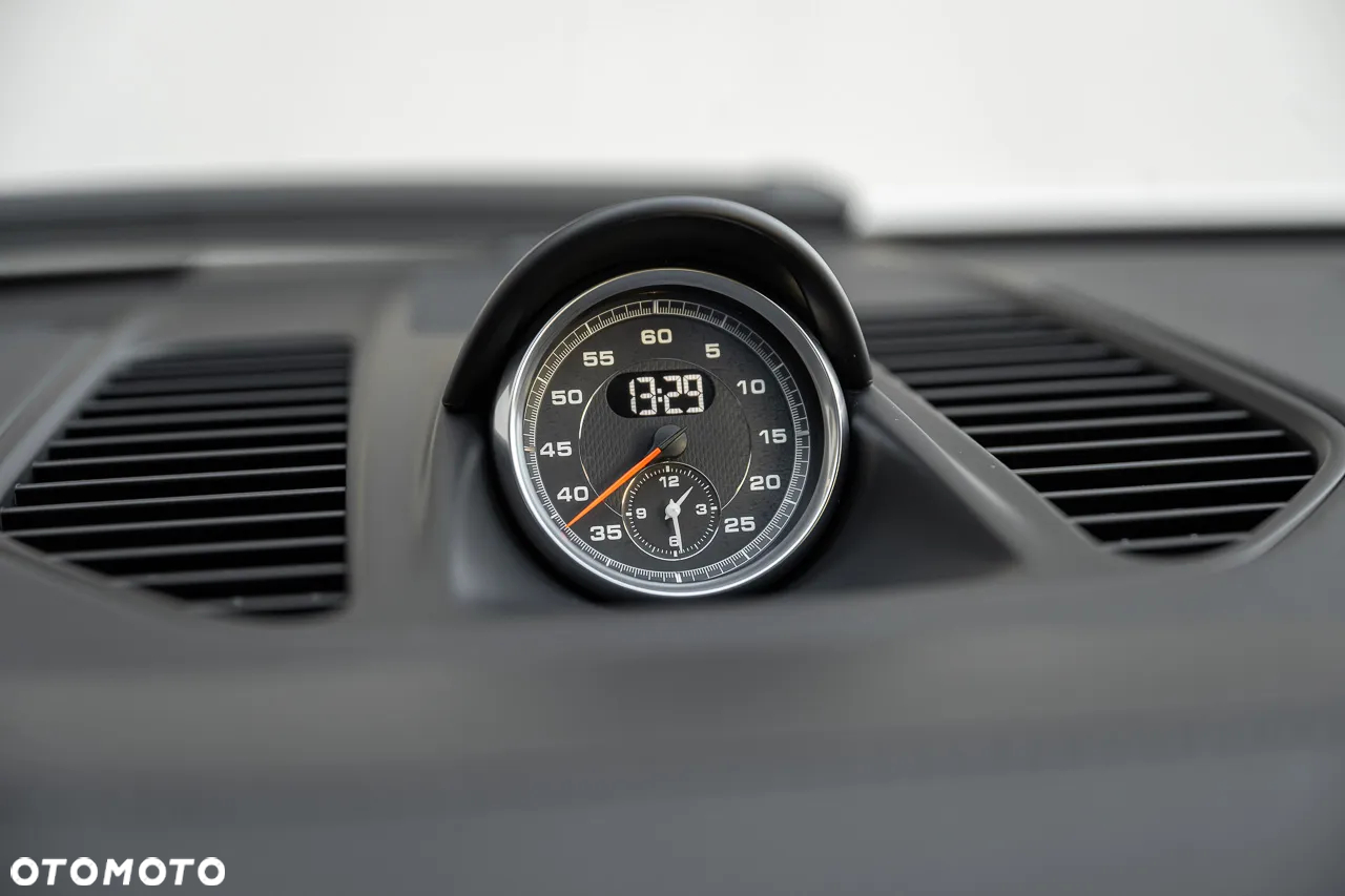 Porsche 911 Turbo S - 21