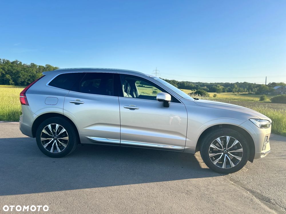 Volvo XC 60 B4 D Plus Bright - 3