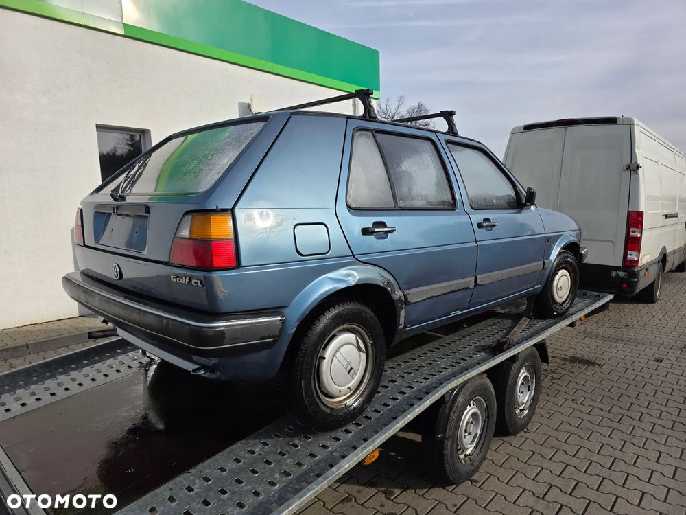 Volkswagen Golf - 3