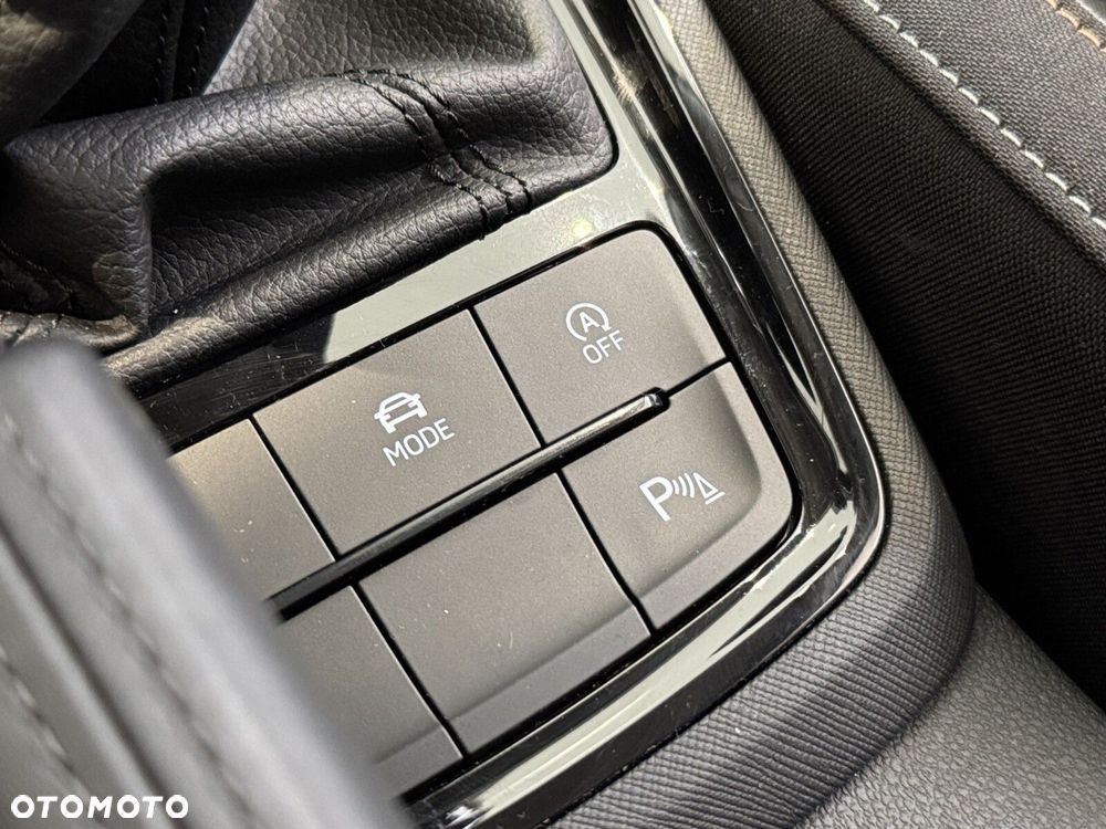 Skoda Kamiq 1.0 TSI Selection DSG - 28
