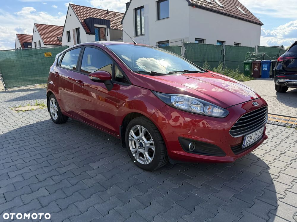 Ford Fiesta 1.4 Titanium - 39