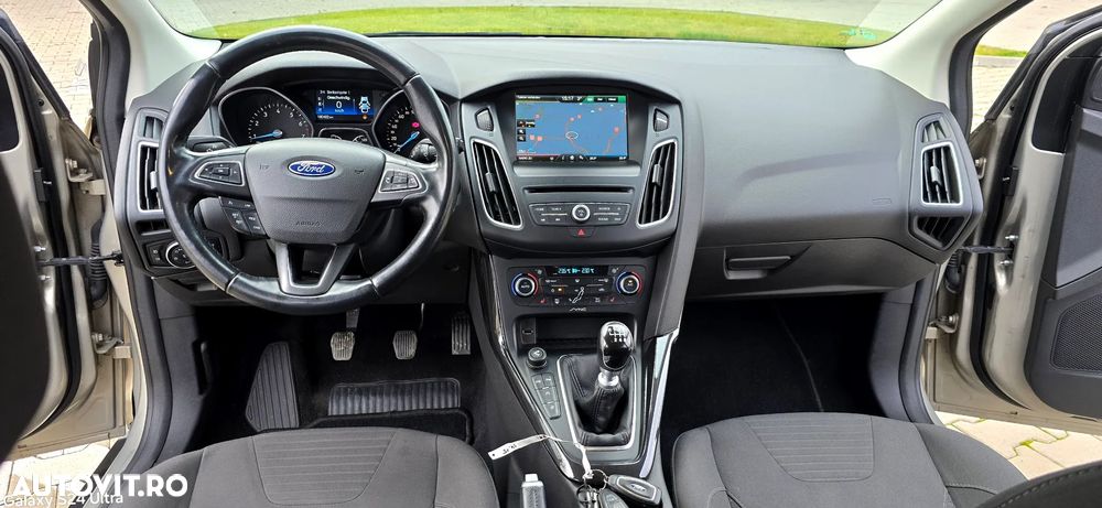 Ford Focus 1.0 EcoBoost Start Stop Titanium - 6