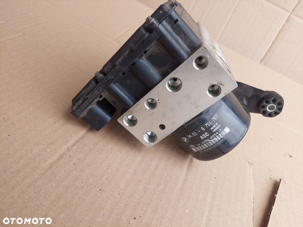 BMW E46 STEROWNIK POMPA ABS 6751768 - 3