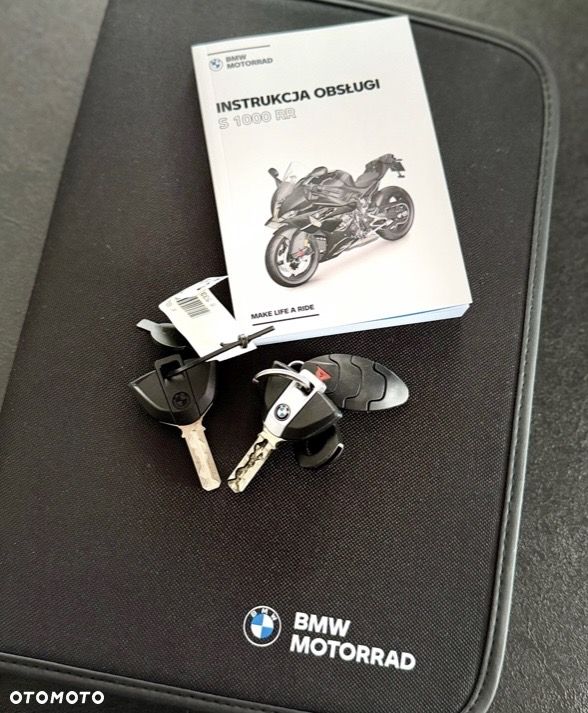 BMW S - 22