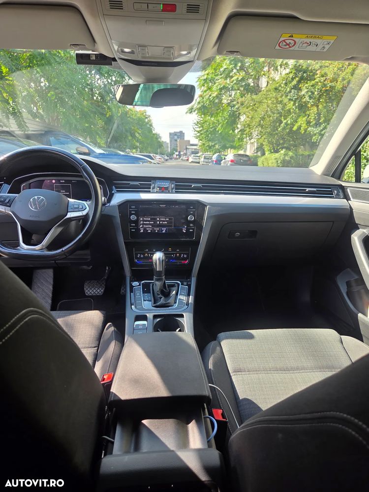 Volkswagen Passat 2.0 TDI SCR DSG Elegance - 19